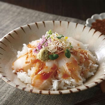 九州産天然真鯛の海鮮丼