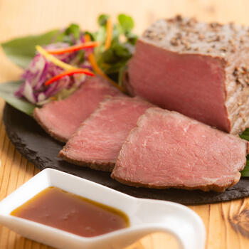 ローストビーフ　柚子胡椒ソース