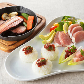 しばれ生ハム・牛生ハムユッケ＆農家のベーコンステーキ