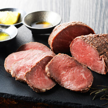 牛・塩　鉄板焼きローストビーフ