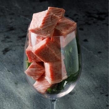 A5ランク 総称 山形牛 希少部位 サイコロステーキ　500ｇ