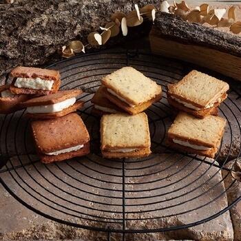 CHEESECAVERYチーズサンドギフト（18個）