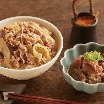 国産牛の牛丼（5食）と牛すじ煮込み（2食）