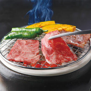 松阪牛肩ロース・カタ（ウデ）焼肉用（計800g）