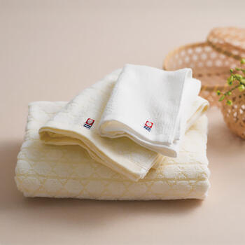 今治伊布季〈IBUKI〉バス1枚・フェイス2枚・ハンドタオル1枚セット