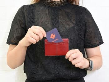 商品イメージのサムネイル　カードケース